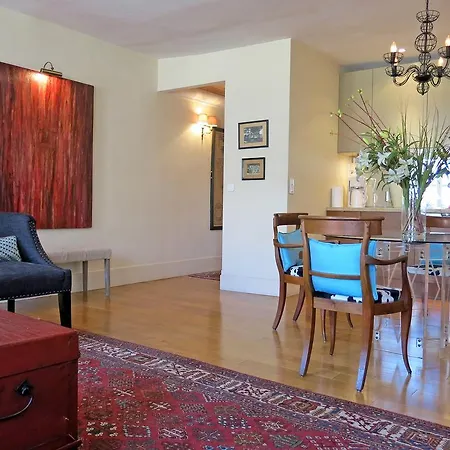 Prestige Luxembourg Pantheon Apartamento